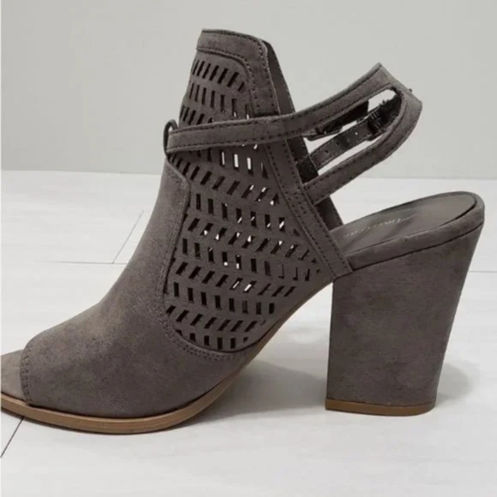 American Eagle Weldon Cage Block Heels